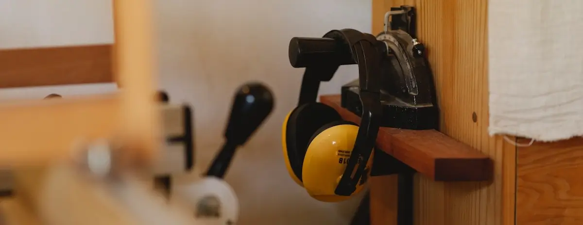 Safety techniques in woodworking for beginners